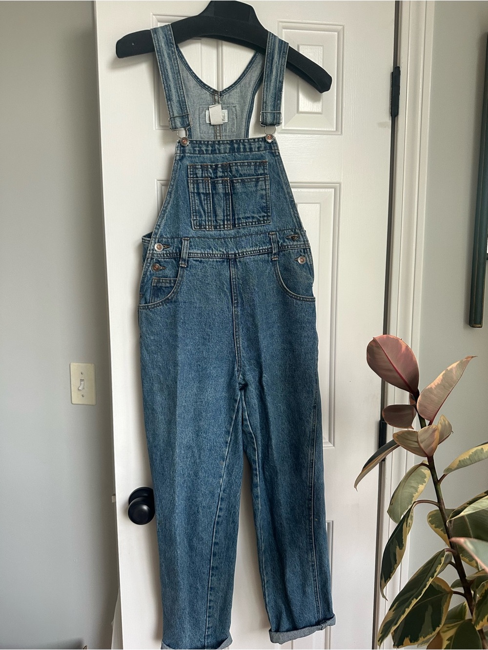 Classic Vintage Blue Denim Overalls - Mom Fit